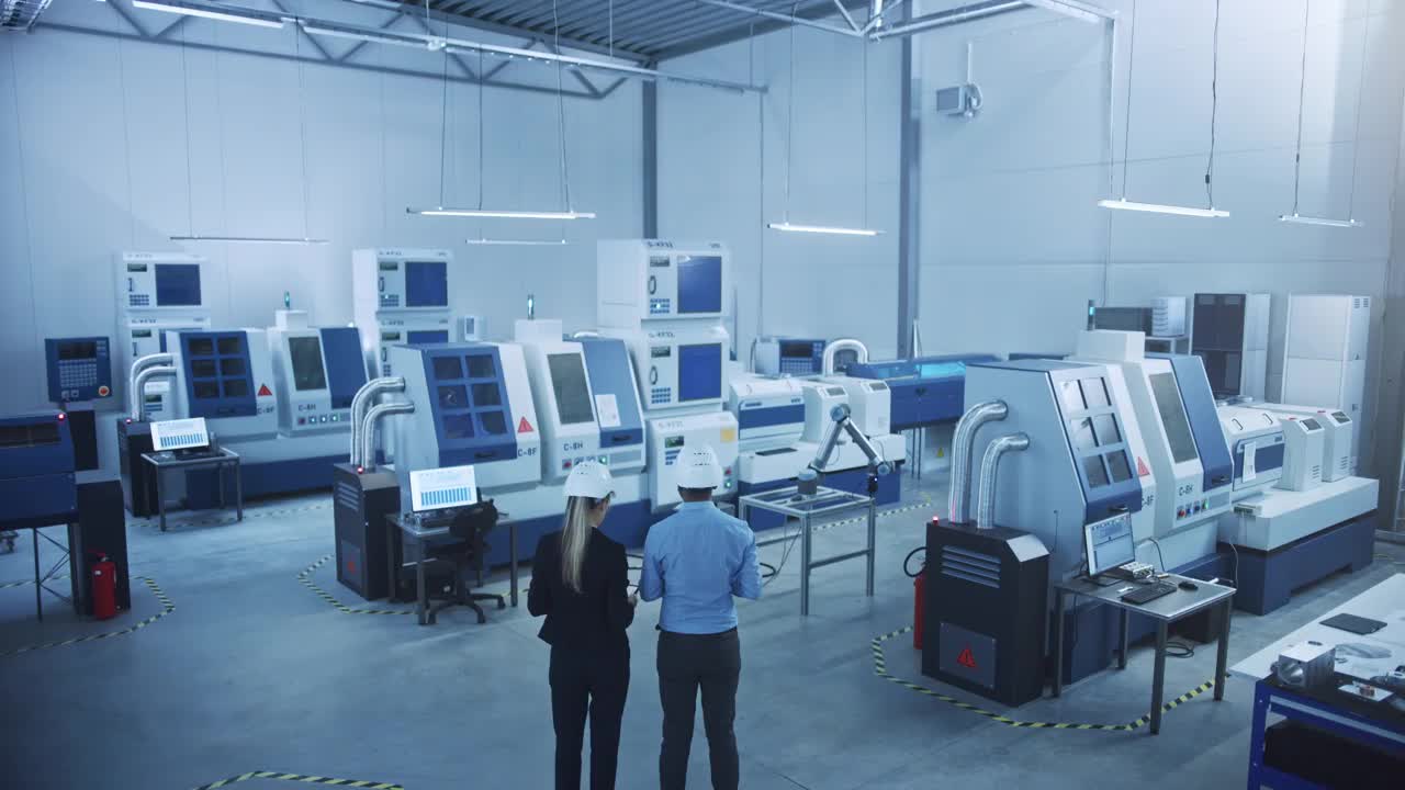 工程機(jī)械素材與計算機(jī)軟件開發(fā) 數(shù)字化驅(qū)動的協(xié)同創(chuàng)新